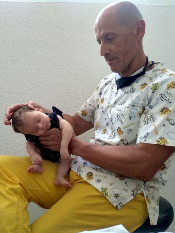 lucas llamas osteopatia infantil alcobendas